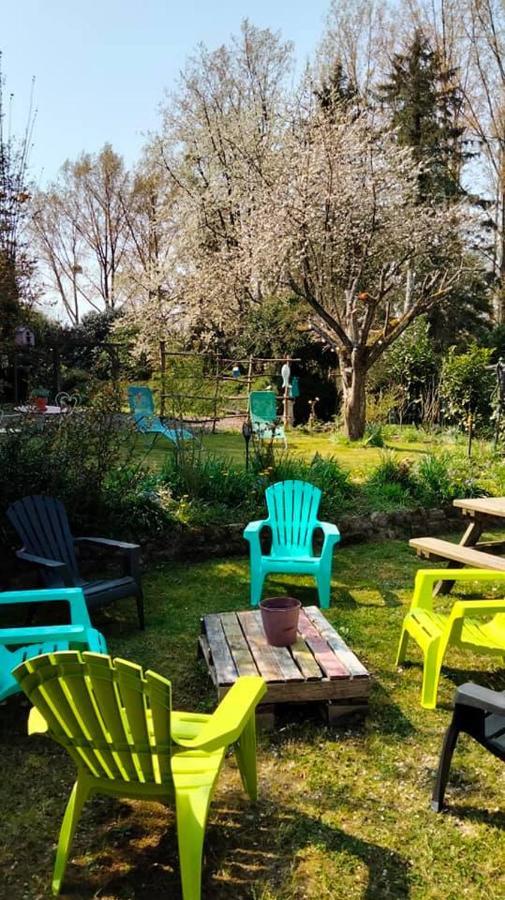 Bed and Breakfast Les Secrets Du Val Notre-Dame-du-Touchet Exterior foto